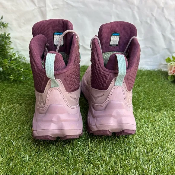 HOKA ONE ONEWomen Anacapa Mid GORE-TEX Hiking Shoes 11 Elderberry/Grape wine👟