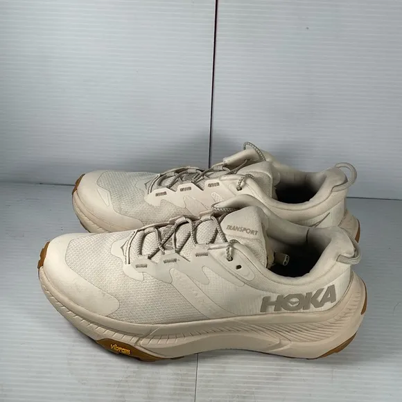 HOKA Transport