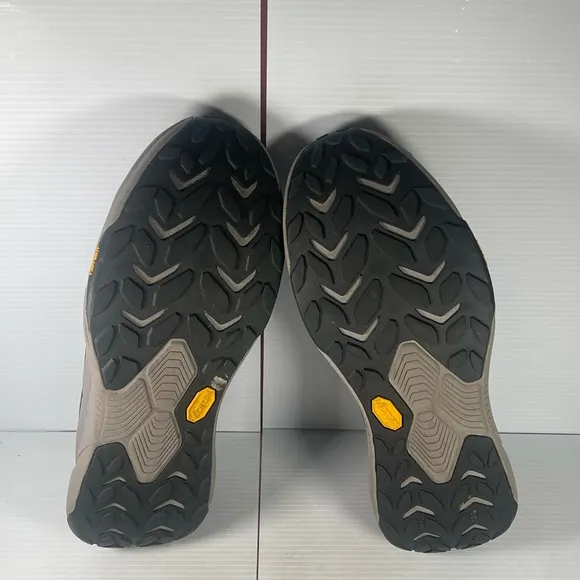HOKA Transport