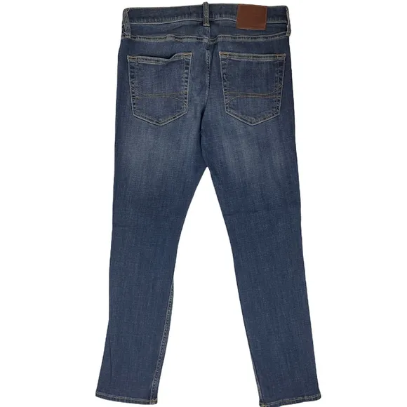 Hollister Mens Distressed Jeans Destroyed Medium Distress Wash Jean Size 32 x 30