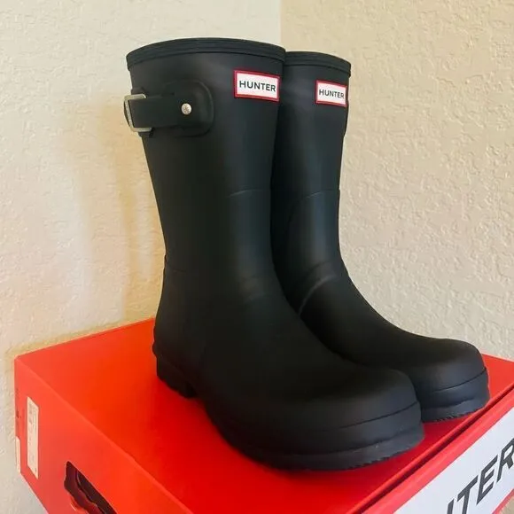 HUNTER Men's Original Short Waterproof Rain Boot, Rubber Black, Size 11, NWT