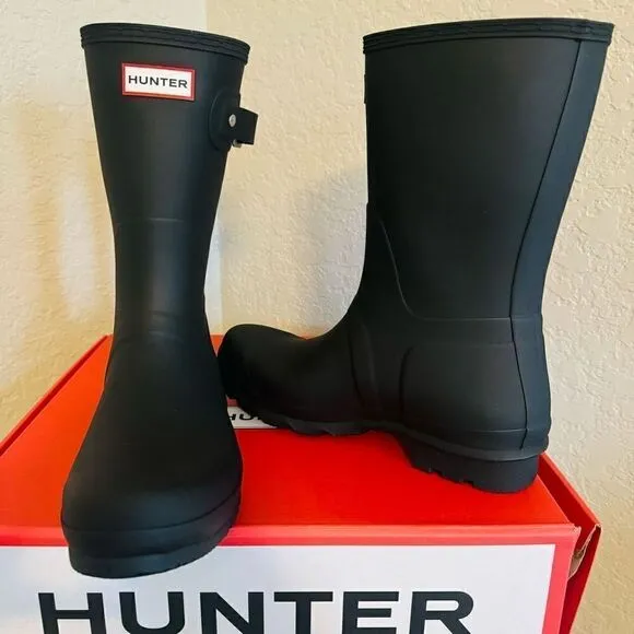 HUNTER Men's Original Short Waterproof Rain Boot, Rubber Black, Size 11, NWT