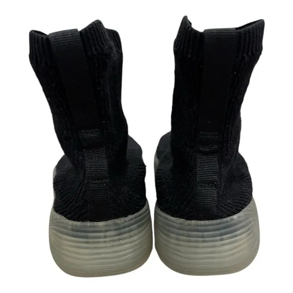 ILYSM Tabi Camel Split Toe Stretch Sneakers Slip On Shoes Size Men's 7  / W 8.5
