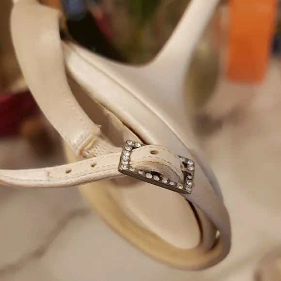 Jimmy Choo Silver and White Heels Sleek  Dust bag
