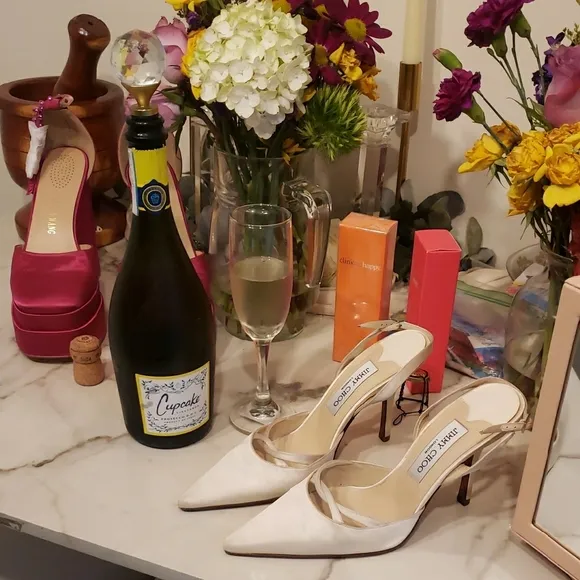 Jimmy Choo Silver and White Heels Sleek  Dust bag