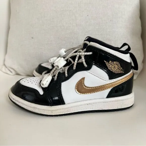 Jordan 1 Mid SE Little Kids' Shoes Size: 12C Gold and Black EUC