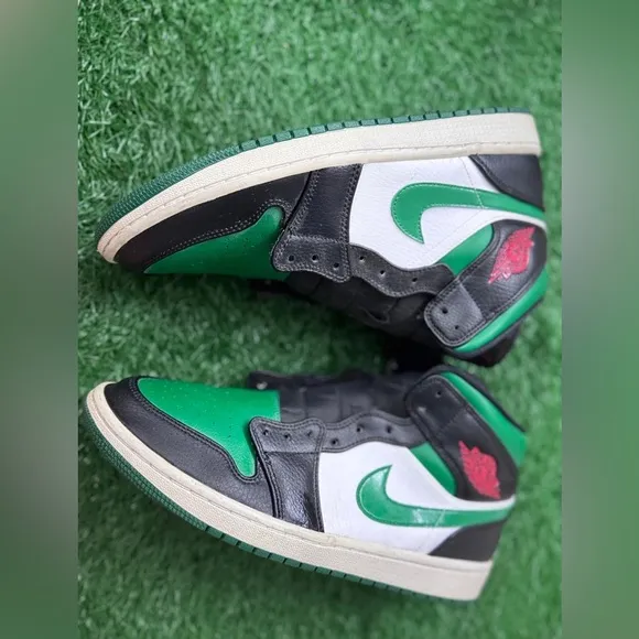Jordan 1 MidGreen Toe Size 11