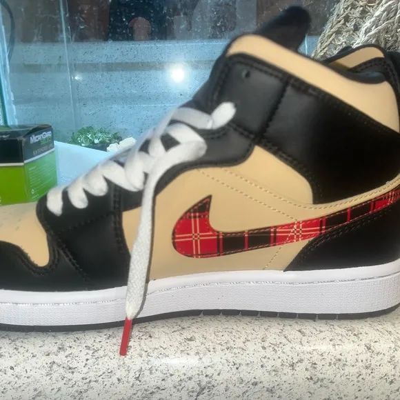 Jordan Black and Tan Athletic Shoes