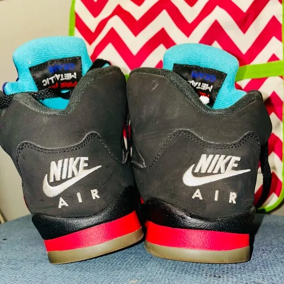 Jordan Kids Shoes - Black and Purple