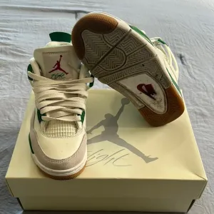 Jordan Kids Shoes - Cream and Green