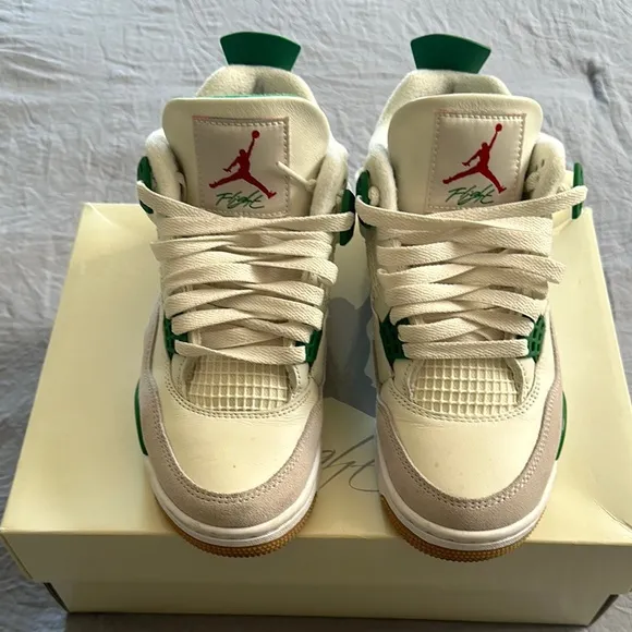 Jordan Kids Shoes - Cream and Green