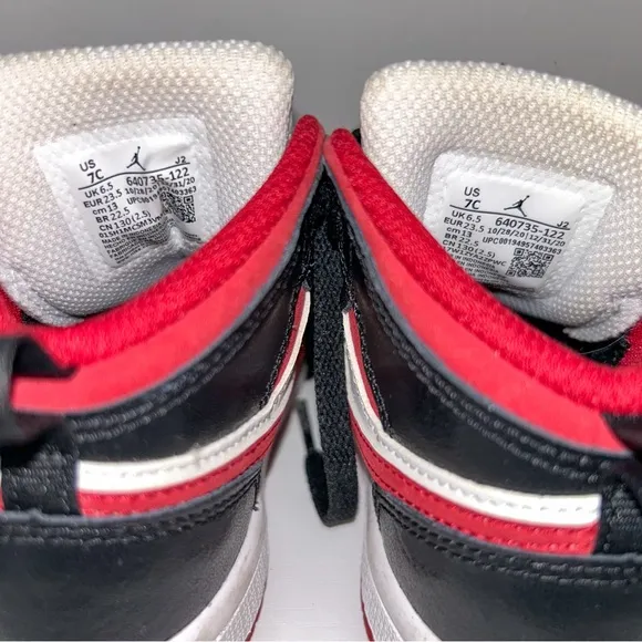 Jordan Retro High Kids Sneakers Black and Red.