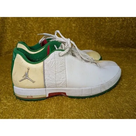 Jordan TE2 Low White Green Red Leather Basketball Sneakers Size 9