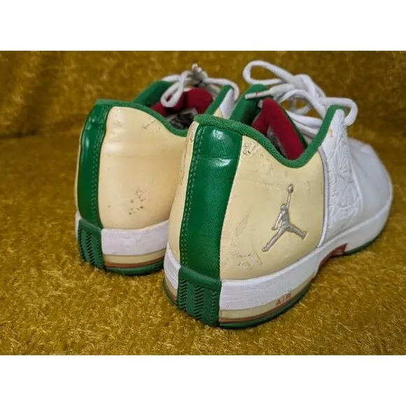 Jordan TE2 Low White Green Red Leather Basketball Sneakers Size 9