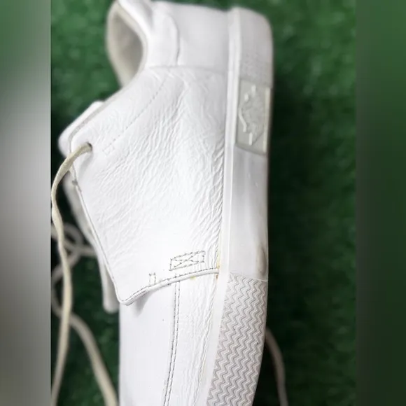Jordan V.5 Grown LowWhite Sneakers size 10