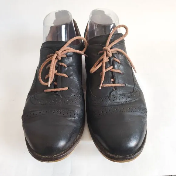 Josef Seibel Black Leather Wingtip Oxford Shoes Womens 9.5 / 41 Lace Up Academia