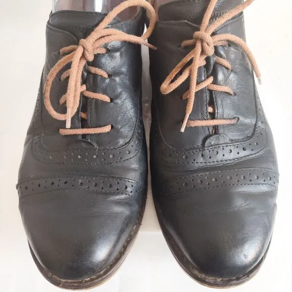 Josef Seibel Black Leather Wingtip Oxford Shoes Womens 9.5 / 41 Lace Up Academia