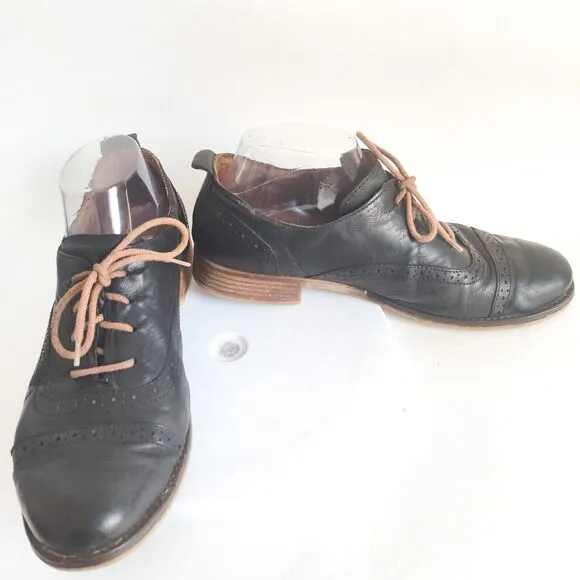 Josef Seibel Black Leather Wingtip Oxford Shoes Womens 9.5 / 41 Lace Up Academia
