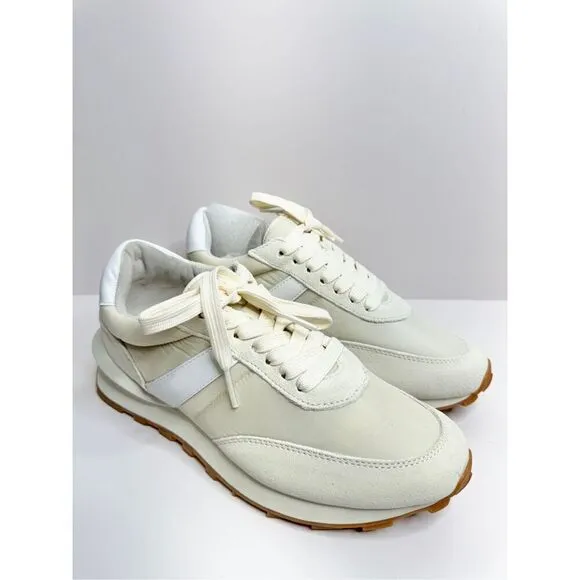 J/Slides Sneakers Size 6 Cream Leather Lifestyle Athletic and Training Shoes NEW