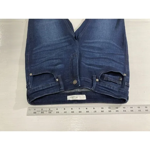 Kancan Jeans Women's 7/27 Blue Denim Trisha Mid Rise Classic Flare KC6102D