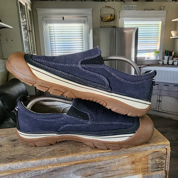Keen Canvas Slip On Shoes Casual Outdoor Volcanized Shoe Mens 10