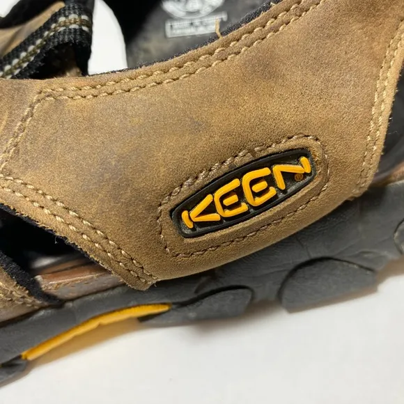 Keen Daytona Fishermen Sandals Men's Size 11 Brown Leather Waterproof Shoes