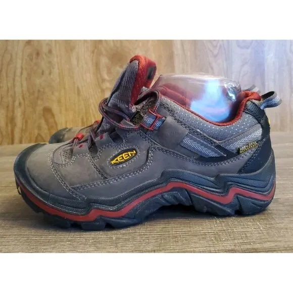Keen Durand Low Hiking Waterproof Shoes Women's Size 6 Gray Red