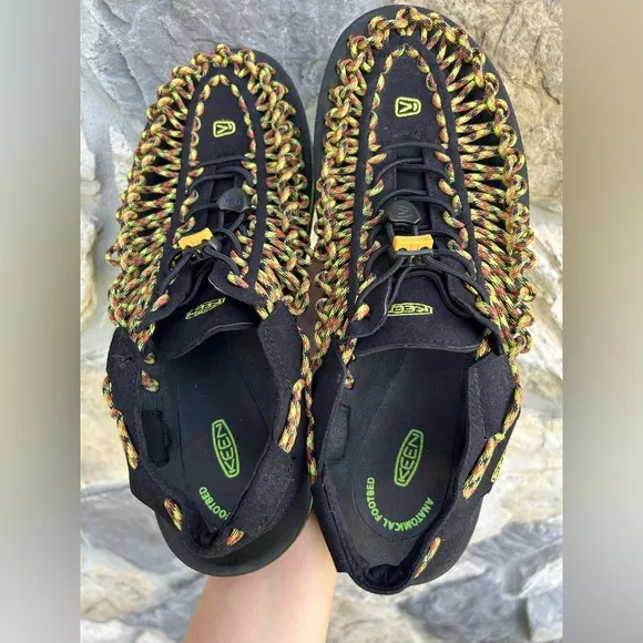 Keen Uneek Sandals Mens Size 10 Paracord Comfortable Hiking Outdoor Water Shoes