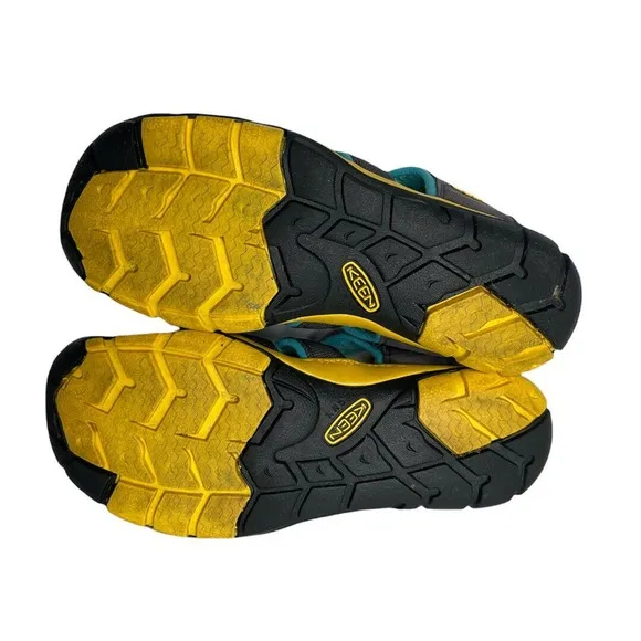 KEEN Womens Clearwater CNX Waterproof Hiking Shoes Grey Turquoise 1010996 Size 7