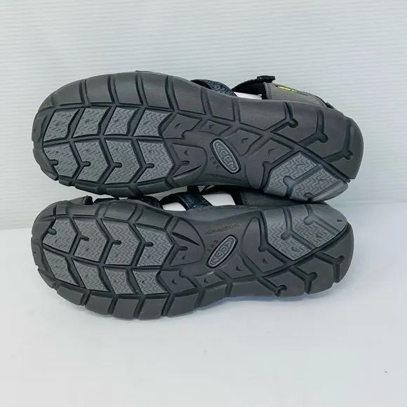 KEEN**SEACAMP II CNX**GRAY Waterproof Shoes***US 5***$80