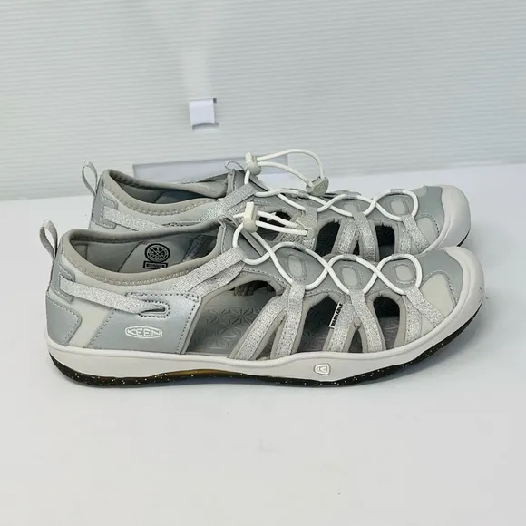KEEN**SEACAMP II CNX**Silver Waterproof Shoes***US 6**$79