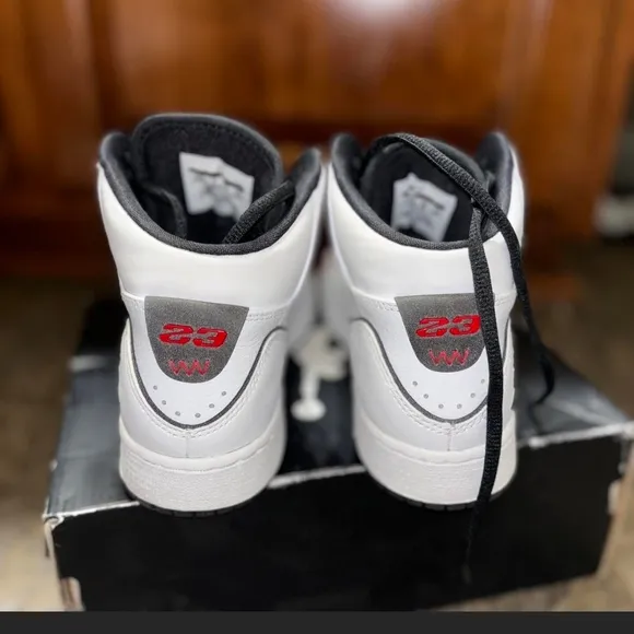 Kids Black and White Basketball Shoes