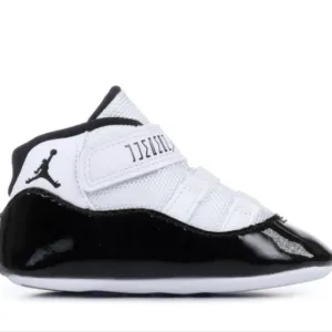 Kids Jordan 11 Retro &quot;Concord&quot; Black and White Shoes size 2C