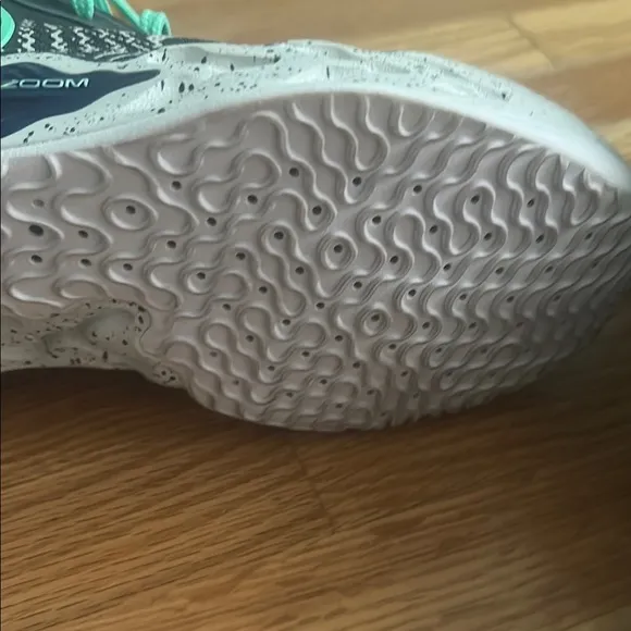 Kids Nike Gray and Teal Athletic Shoes