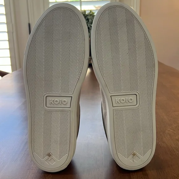 Koio Hand made Italian genuine Leather minimalist business casual Shoes 8 NWOB