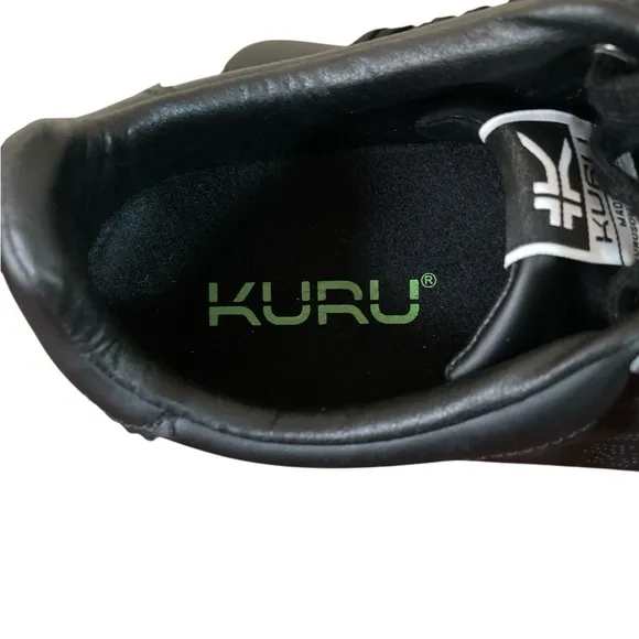 KURU Sneakers Men’s Size 10 Black and White Minimalist Design