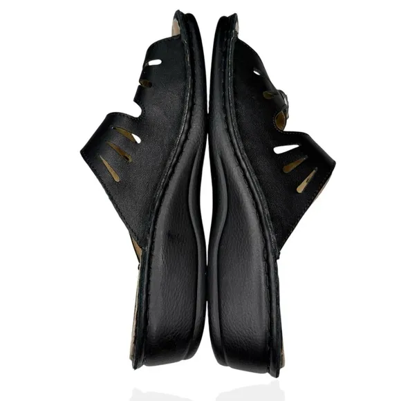 La Plume Amalfi Sandals 7.5-8 (38) Leather Rhinestone Made In Italy Slide Shoes