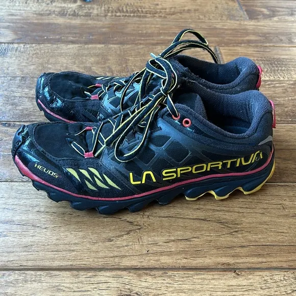La Sportiva Helios SR Mountain Trail Running Shoes Black Yellow Mens Size 7