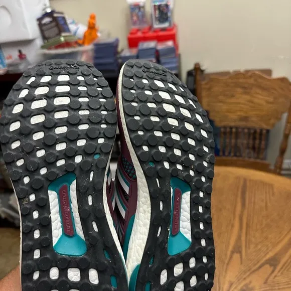 Like New Adidas Ultra Boost Mighty Ducks Shoes
