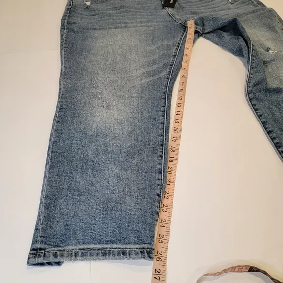 Liverpool Kenndy Crop Straight  Jeans with Destruction LM7195VH Size 22W NEW!