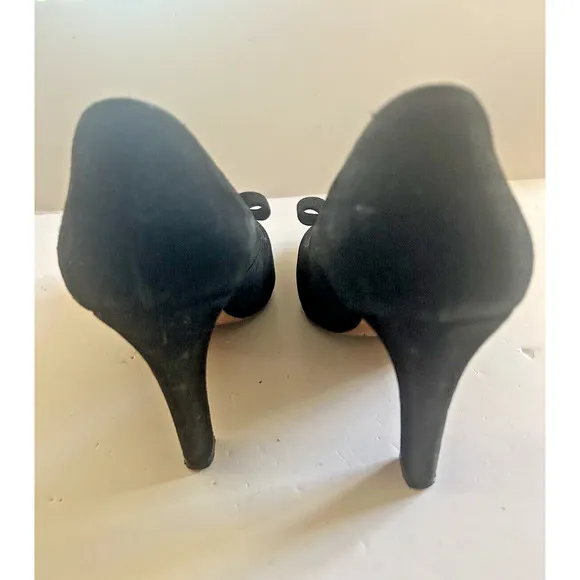 L.K. BENNETT Black Suede Court Shoes Pumps Bow Detail Size 38.5 US 7.5 Beautiful