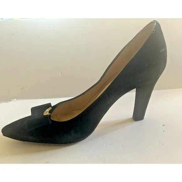 L.K. BENNETT Black Suede Court Shoes Pumps Bow Detail Size 38.5 US 7.5 Beautiful