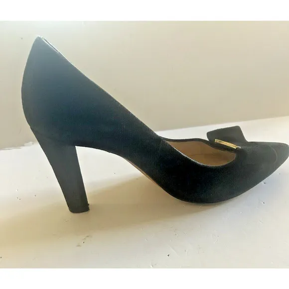 L.K. BENNETT Black Suede Court Shoes Pumps Bow Detail Size 38.5 US 7.5 Beautiful