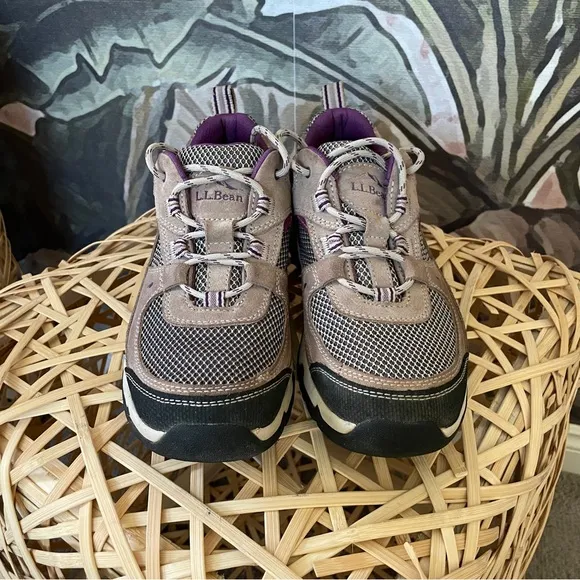 L.L.Bean Womens Trail model 4 Beige Waterproof Hiking Shoes Soze 8.5 Medium