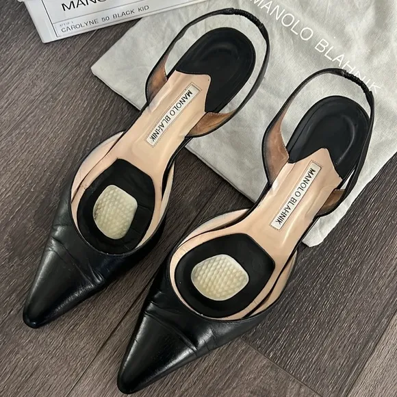 Manolo blahnik 41 Carolyne 50 black leather slingbacks