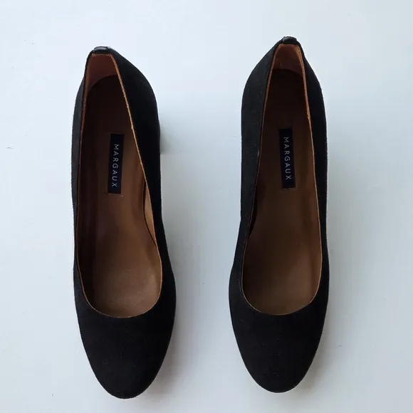 Margaux The Heel in Black Italian Suede Size 40 Block Heels Shoes Size 9.5