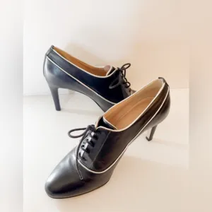 Mellow Yellow Paris Black Leather Silver Trim Oxford Heels, Sz 38 EU / 7.5 US