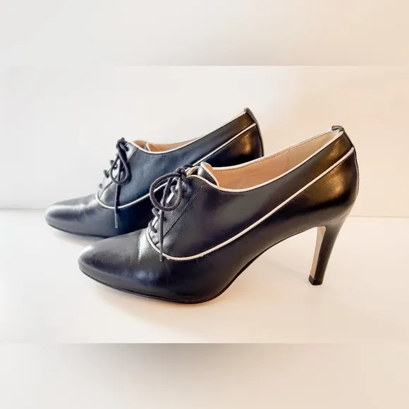 Mellow Yellow Paris Black Leather Silver Trim Oxford Heels, Sz 38 EU / 7.5 US