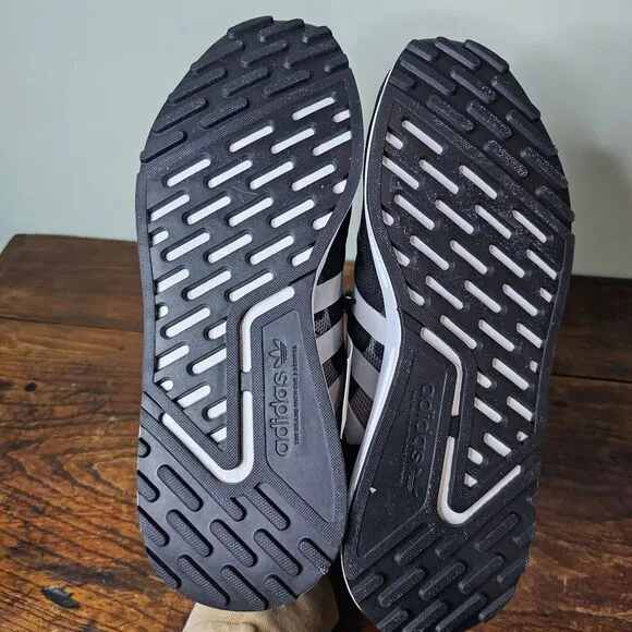 Mens Adidas Multix Core Black- Cloud White- Gray Two Camo Size 8.5 H02951