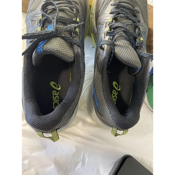 Men's Asics Gel-Ventura 8 All Surface Running &amp; Training Shoes-Size 12